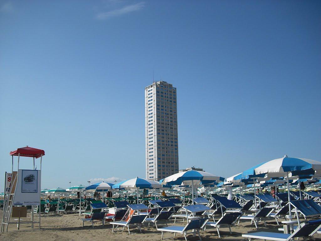 Il Grattacielo Sul Mare